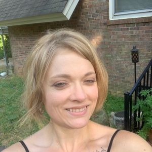 Meet your Posher, Marie